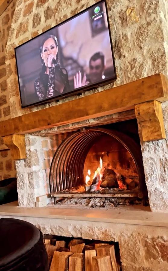 Etno Selo Montegoat Hotel Niksic ภายนอก รูปภาพ